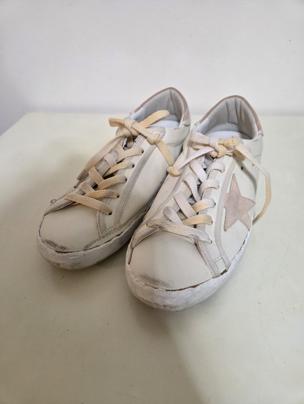 Golden Goose Super-Star Classic With List - Cream & Beige Low-Top Star Sneakers - Picture 9 of 15